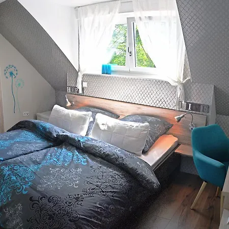 Frankfurt Bed & Breakfast 3*