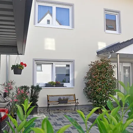 Frankfurt 3*